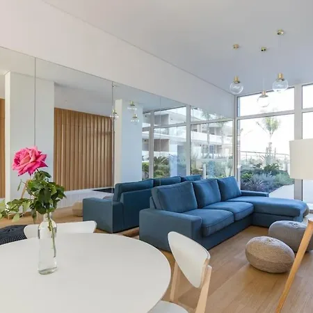 Lisbon South Bay * Seixal (Setubal)