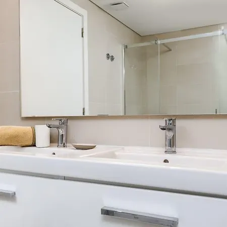 Lisbon South Bay Apartman