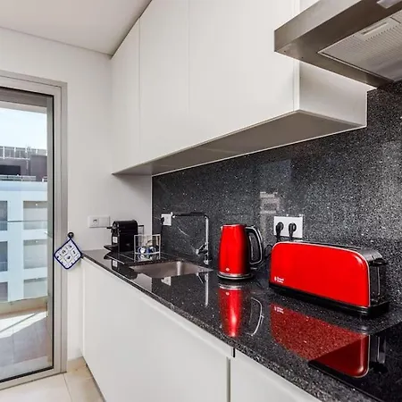 Lisbon South Bay Apartman *